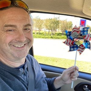 Meet your Posher, Robert j